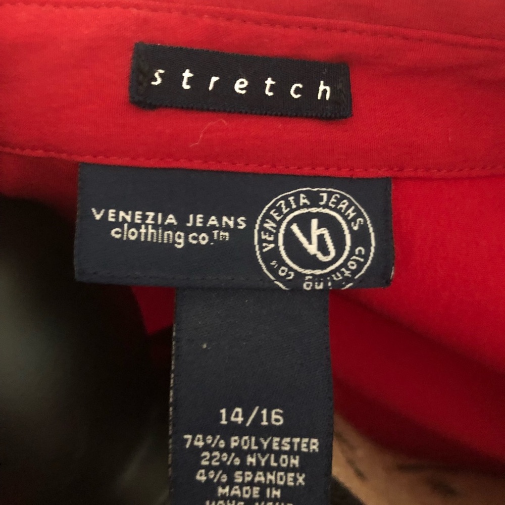 Red. Button-down Blouse - Picture 3 of 3